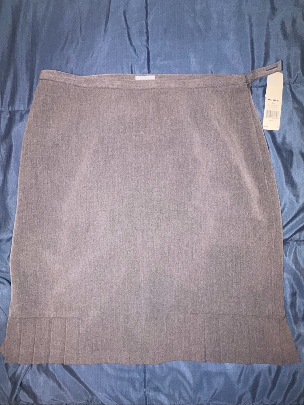 NWT Apt. 9 Charcoal Gray Pleated Hem Pencil Skirt Size 10